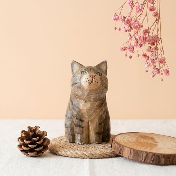 Vintage Tabby Cat, hand-carved wooden figurine